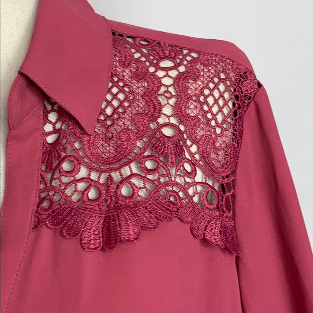 Express long sleeve mauve color w lace accent top - Picture 5 of 9